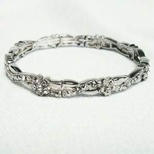 Vintage Rhinestone Crystal in Silver Bracelet